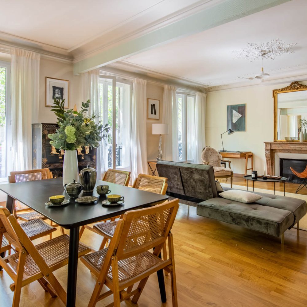 vue générale du double séjour de l'appartement en vente Gare de Lyon à Paris dans le 12ème arrondissement. 21juin.immo, Patrice Juin.